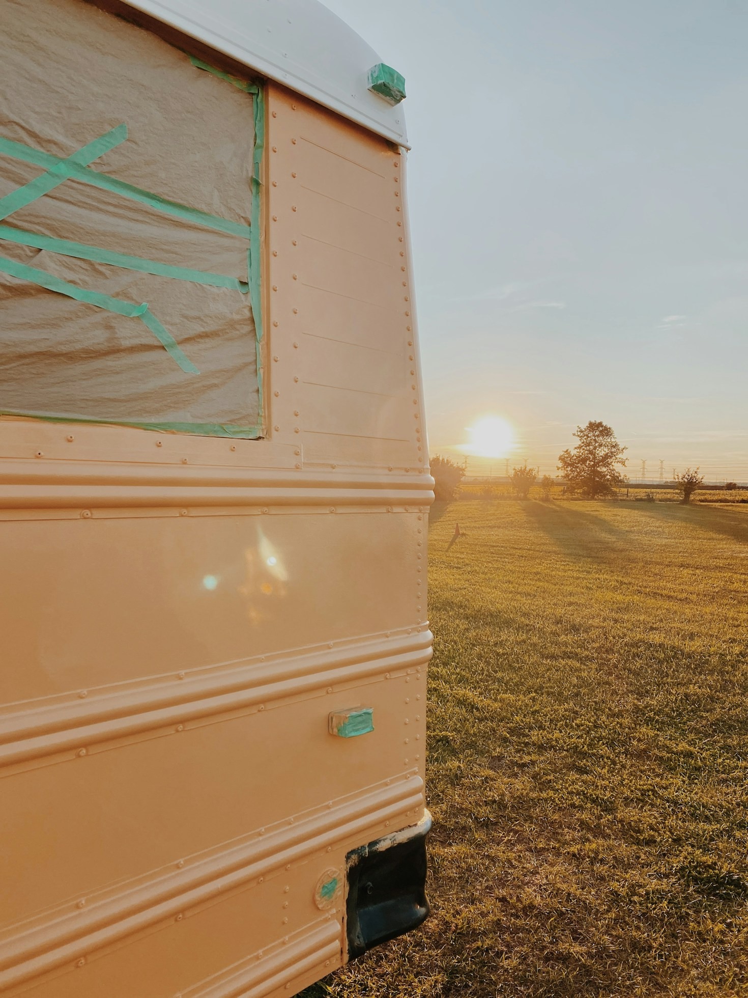 A Retired Ambulance’s New Life on the Road